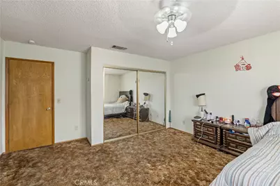 16226 Brookfield Drive, Victorville, CA 92394 - Photo 23