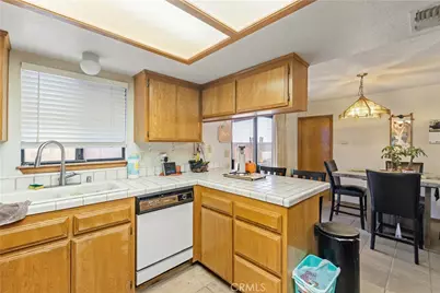 16226 Brookfield Drive, Victorville, CA 92394 - Photo 11