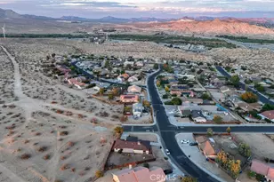 16226 Brookfield Dr, Victorville, CA 92394 - Photo 35