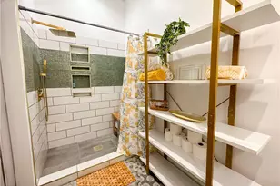 101 W Mission Blvd, Pomona, CA 91766 - Photo 27