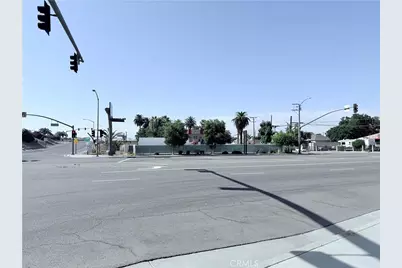 895 W 2nd Street, San Bernardino, CA 92410 - Photo 3