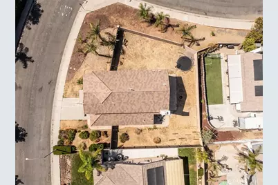 21001 High Crest Drive, Lake Elsinore, CA 92532 - Photo 35