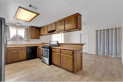 22612 Viento Road, Apple Valley, CA 92308 - Photo 11