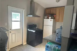 11907 168th St, Artesia, CA 90701 - Photo 7