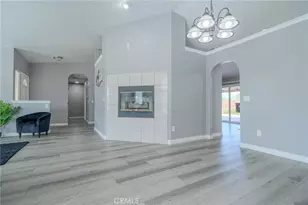 18106 Carob St, Hesperia, CA 92345 - Photo 7