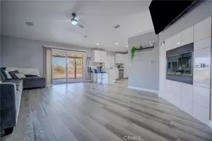 18106 Carob St, Hesperia, CA 92345 - Photo 11