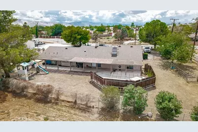 18106 Carob Street, Hesperia, CA 92345 - Photo 57