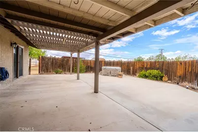 18106 Carob Street, Hesperia, CA 92345 - Photo 43