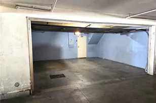 9146 Tobias Ave, Panorama City, CA 91402 - Photo 17