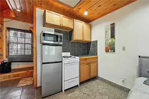 373 Redwood Ln, Crestline, CA 92325 - Photo 49