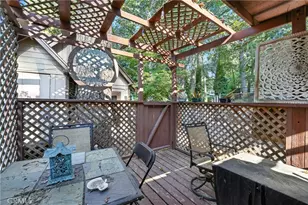 373 Redwood Ln, Crestline, CA 92325 - Photo 37