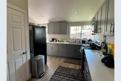 2286 Concord Avenue, Pomona, CA 91768 - Photo 9