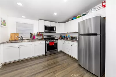 135 N Pepper Avenue #9, Rialto, CA 92376 - Photo 7