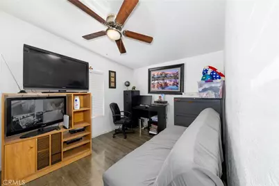 135 N Pepper Avenue #9, Rialto, CA 92376 - Photo 9