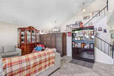 19376 Lambeth Ct, Riverside, CA 92508 - Photo 3