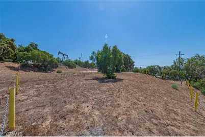 2420 Gaviota Avenue, Signal Hill, CA 90755 - Photo 11