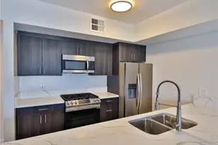 1300 W Mission Blvd, Pomona, CA 91766 - Photo 51