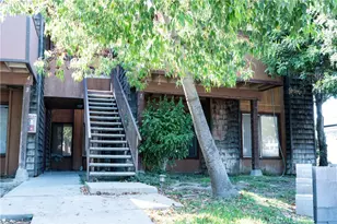 9010 Newport, Fontana, CA 92335 - Photo 3