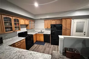 23995 Scenic Dr, Crestline, CA 92325 - Photo 11