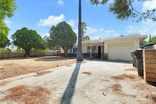 2247 W Ct, San Bernardino, CA 92410 - Photo 5