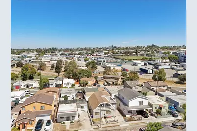 1211 E Leigh Court, Long Beach, CA 90806 - Photo 37