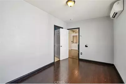 1211 E Leigh Court, Long Beach, CA 90806 - Photo 19