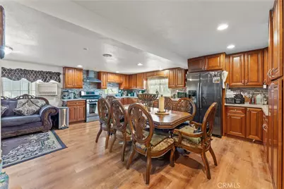 2865 W Rialto Avenue #17, Rialto, CA 92376 - Photo 5