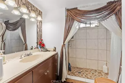 2865 W Rialto Avenue #17, Rialto, CA 92376 - Photo 13