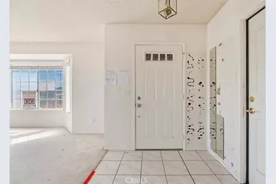 16924 Crestview, Victorville, CA 92395 - Photo 9