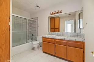 16924 Crestview, Victorville, CA 92395 - Photo 23