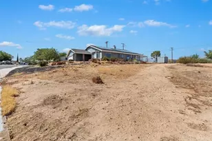 16924 Crestview, Victorville, CA 92395 - Photo 3