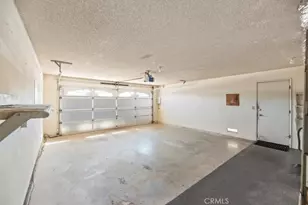 16924 Crestview, Victorville, CA 92395 - Photo 33