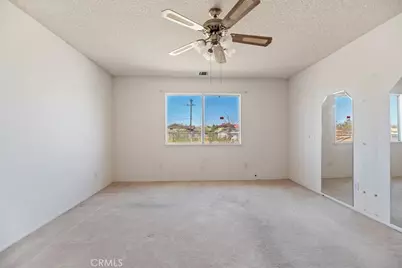 16924 Crestview, Victorville, CA 92395 - Photo 27