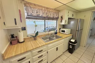 3945 Bradford, La Verne, CA 91750 - Photo 17