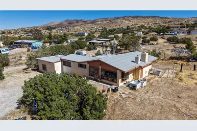 25435 Skyline Drive, Apple Valley, CA 92308 - Photo 3