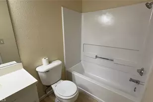 1025 N Tippecanoe Ave, San Bernardino, CA 92410 - Photo 5