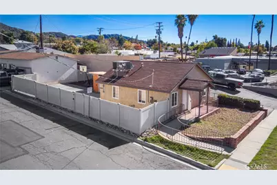 12049 California, Yucaipa, CA 92399 - Photo 3