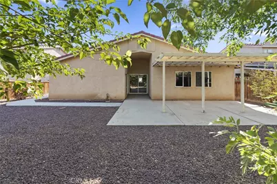 15386 Fremont Drive, Adelanto, CA 92301 - Photo 13