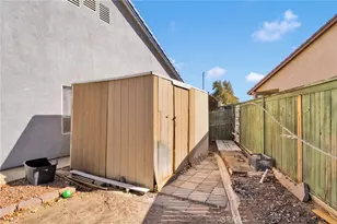 13446 Dover Ln, Victorville, CA 92392 - Photo 41