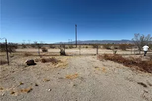 12911 Corton, Phelan, CA 92371 - Photo 23