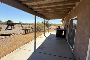 12911 Corton, Phelan, CA 92371 - Photo 29