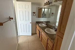 12911 Corton, Phelan, CA 92371 - Photo 9