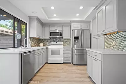 123 S Hollenbeck Avenue, Covina, CA 91723 - Photo 7