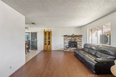 18548 Main Street, Hesperia, CA 92345 - Photo 3