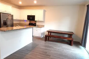 17692 Cornsilk Ln, San Bernardino, CA 92407 - Photo 7