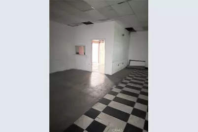 21065 Bear Valley #5/6, Apple Valley, CA 92308 - Photo 7