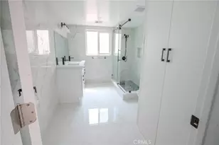 855 N Palm, Upland, CA 91786 - Photo 17