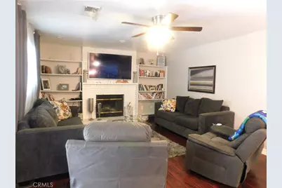 8801 Hickory Drive, California City, CA 93505 - Photo 9