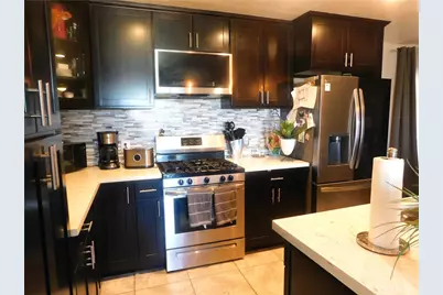 8801 Hickory Drive, California City, CA 93505 - Photo 5