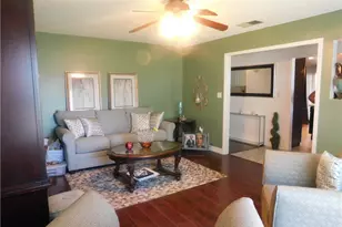 8801 Hickory Dr, California City, CA 93505 - Photo 3